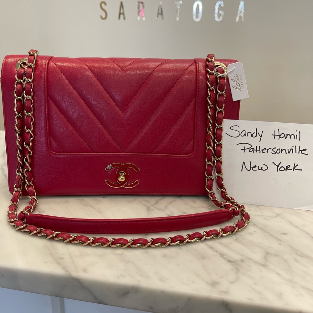❌❌SOLD on another site❌❌ Chanel Vintage Mademoiselle Flap bag in deep pink - Picture 1 of 13